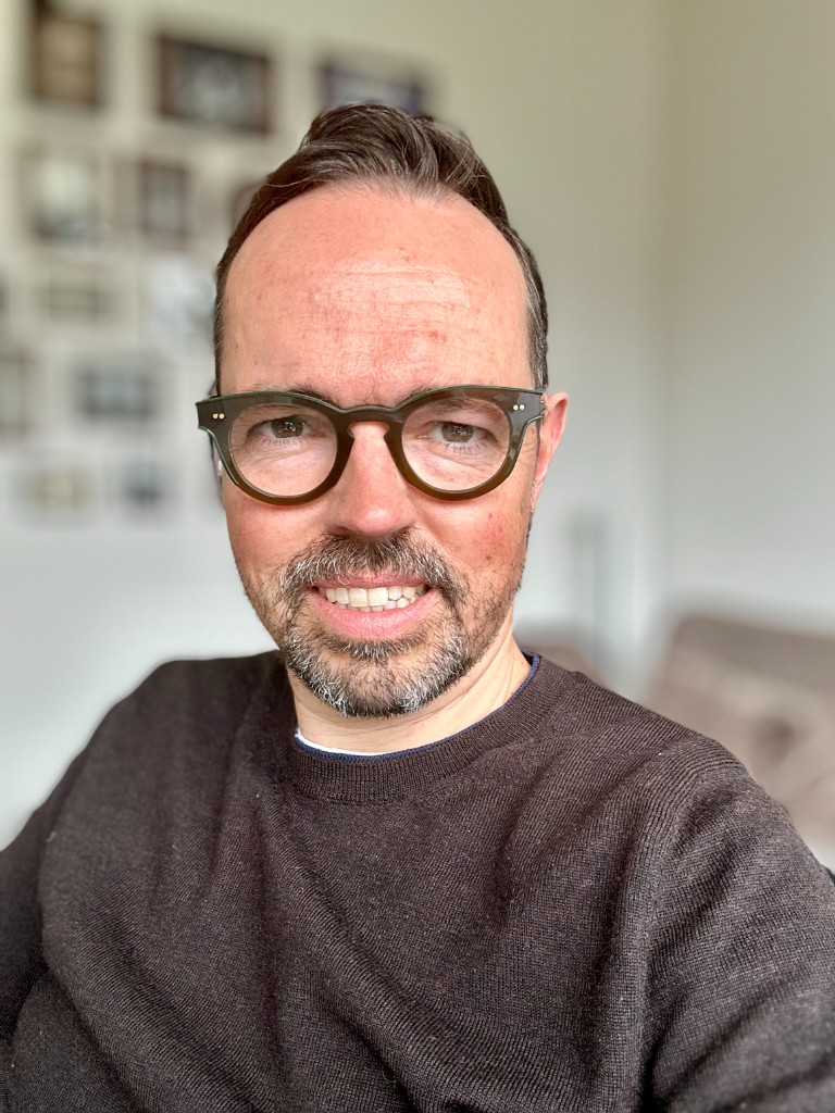 Dr. Martin Mundschenk